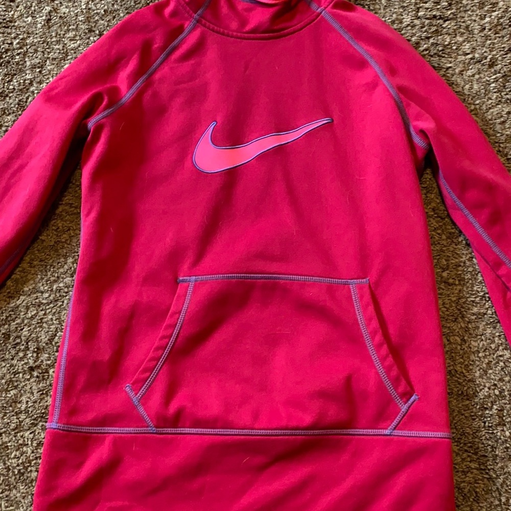 Nike sweatshirt